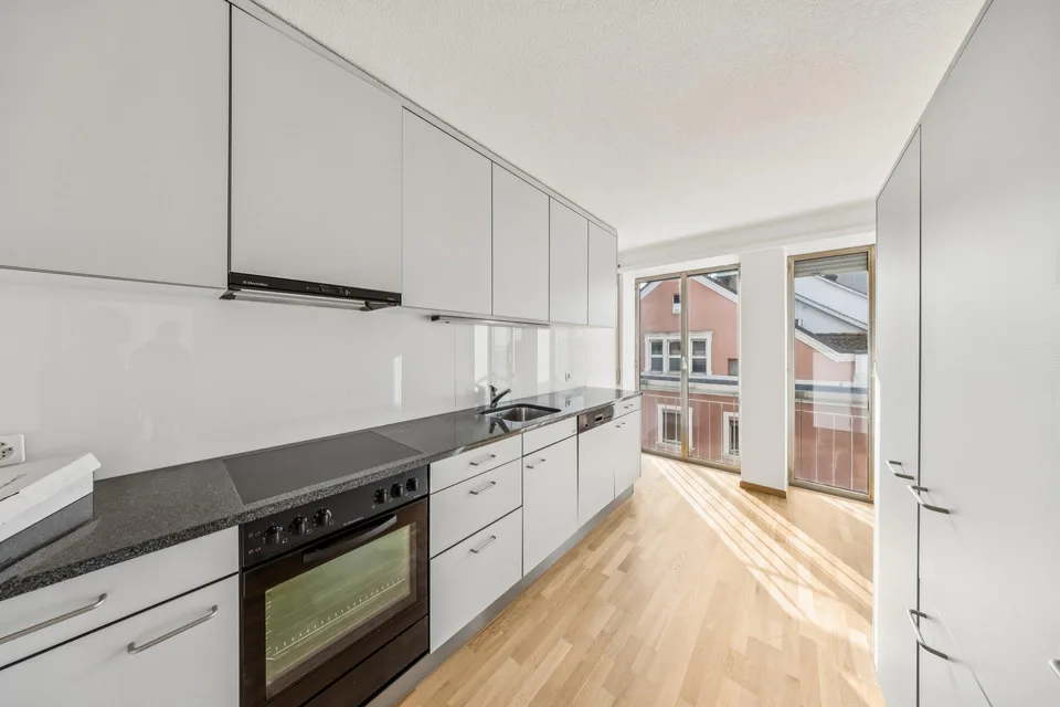 Votre nouvelle oasis de bien-être au centre de Biel ! – photo 2 sur 10