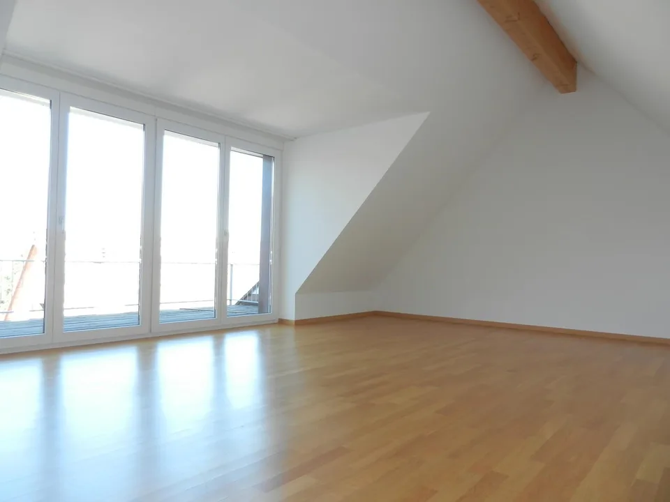 Grosszügige Wohnung im Städtli Neunkirch – Foto 3 von 7
