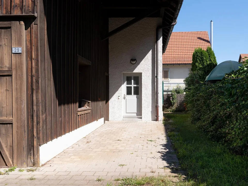 Heimeliges Zuhause im Dorfkern von Brüttisellen – Foto 2 von 15