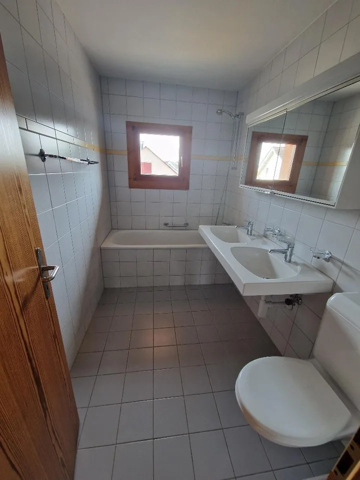 3.5 Zimmer-Wohnung 2.OG – Foto 5 von 6
