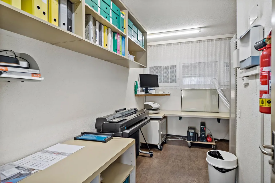 Gewerbe mit Wohnanteil im Baurecht – photo 8 sur 13