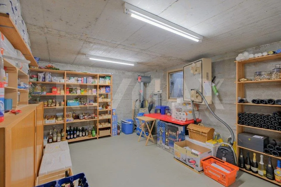 Freistehendes 5.5 Zimmer-Einfamilienhaus mit grossem Garten und Dop... – photo 10 sur 13
