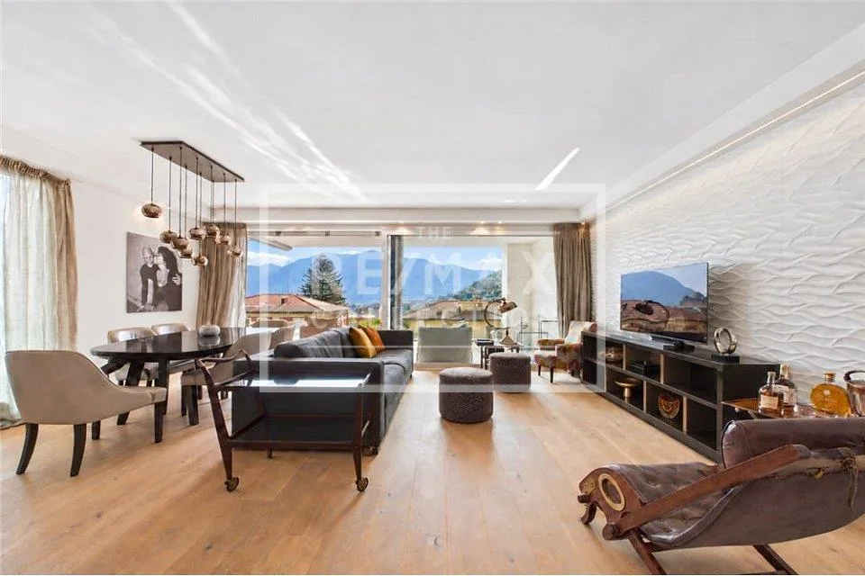 Esclusivo appartamento di design in posizione privilegiata – Foto 7 von 13