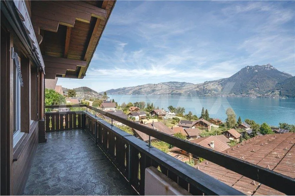Una piccola casa con una vista abbastanza grande – foto 11 di 13
