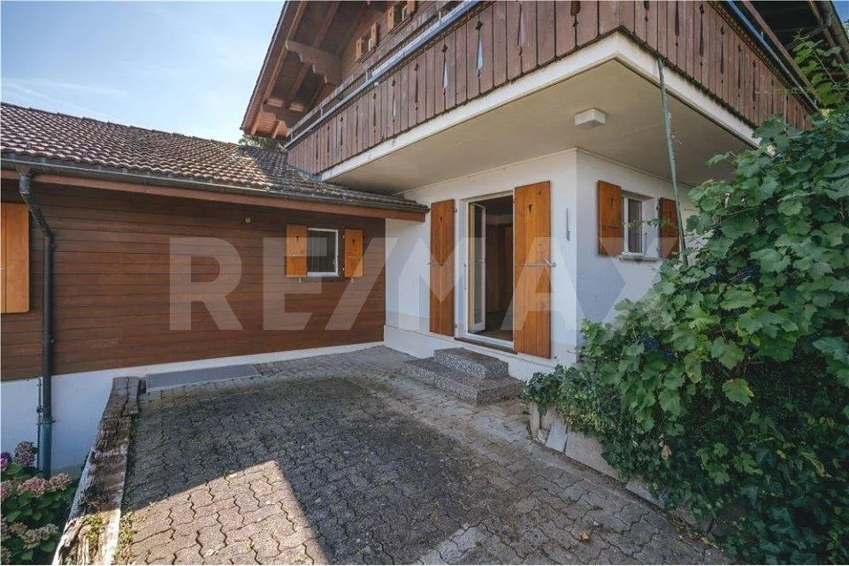 Una piccola casa con una vista abbastanza grande – foto 12 di 13