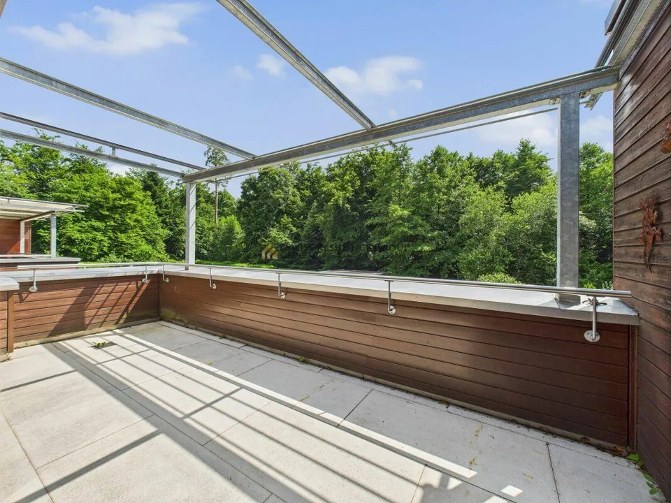 Unico duplex familiare con un ambiente abitativo di alta qualità al massimo livello – foto 14 di 19