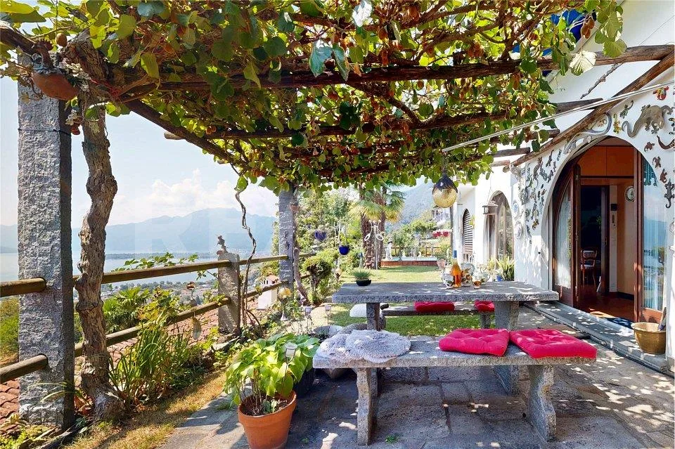 Raffinata casa di charme con vista panoramica e sul lago – Foto 6 von 13