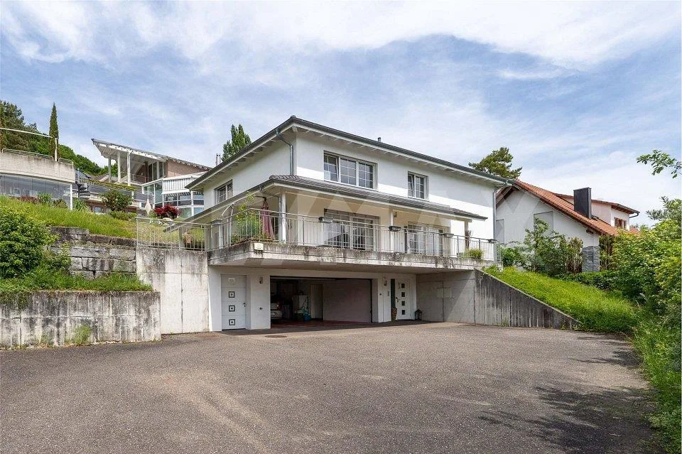 Ampia e moderna casa unifamiliare con vista panoramica sul verde – foto 13 di 13