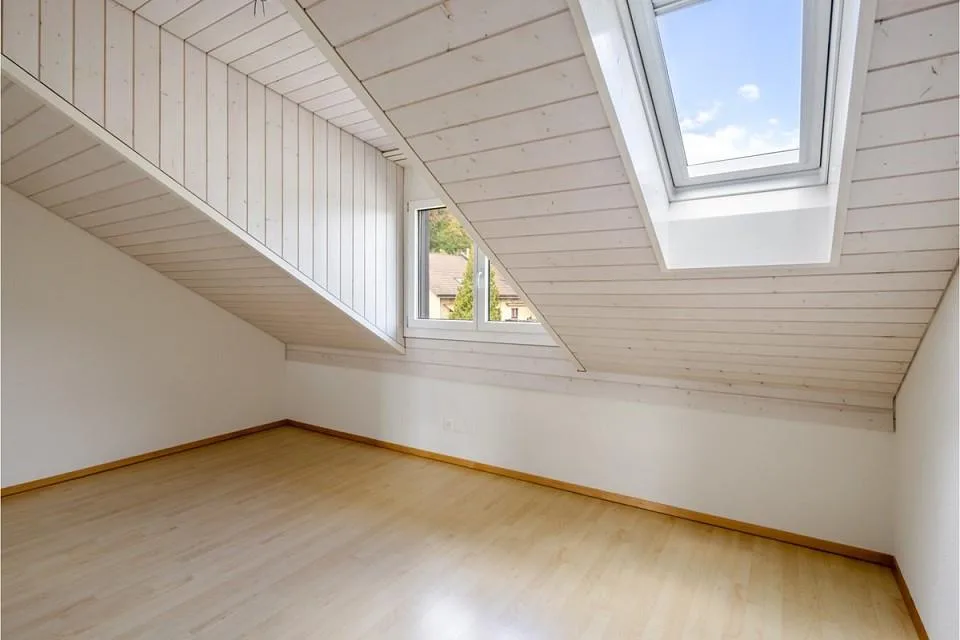 5.5-Zimmer-Reihenmittelhaus mit Garten und ca. 200 m² Nutzfläche – Foto 5 von 6