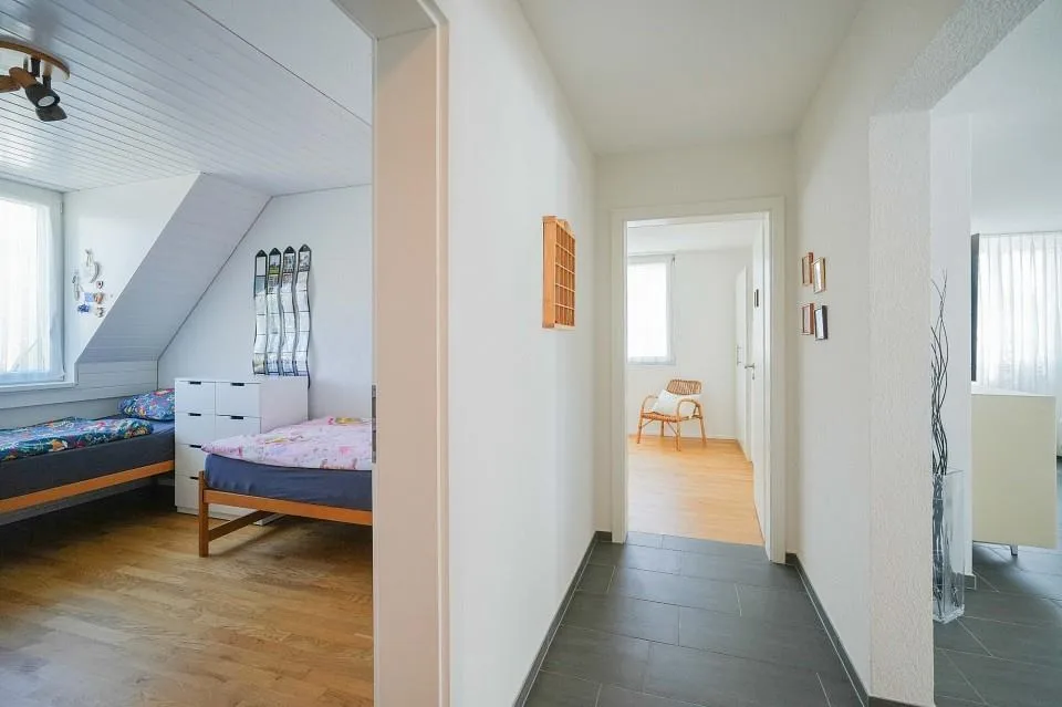 Grosszügig wohnen auf zwei Etagen - 5.5 Zimmer-Maisonettewohnung – Foto 9 von 13