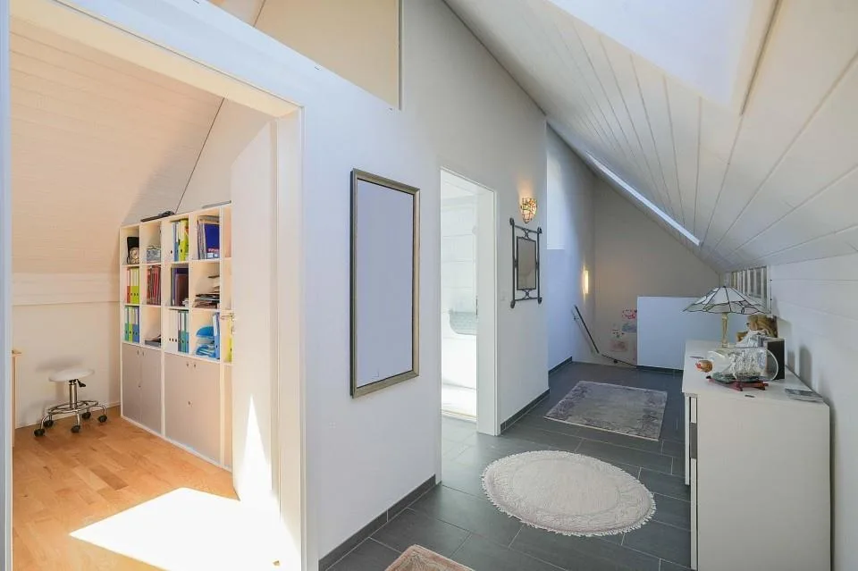 Grosszügig wohnen auf zwei Etagen - 5.5 Zimmer-Maisonettewohnung – Foto 7 von 13