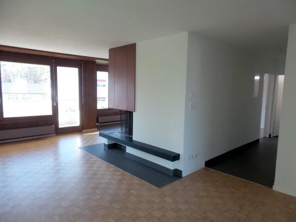 4.5 Zi-Attikawohnung (104 m²) mit grosser Terrasse – photo 4 of 12