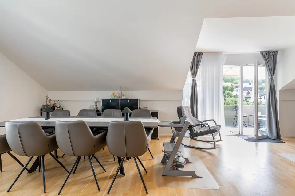Grosszügigkeit trifft auf zeitlose Eleganz – Foto 4 von 13