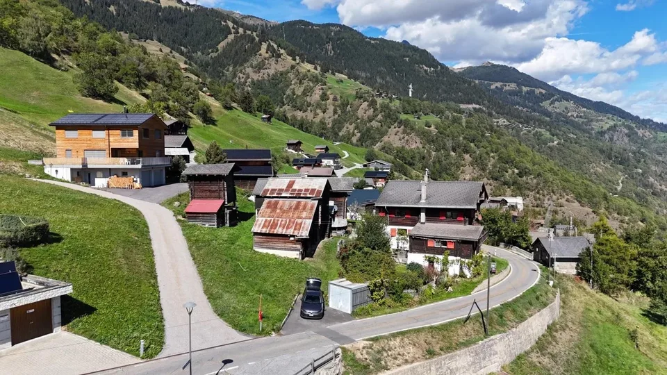 Stall-Scheune mit Zweitwohnsitzpotenzial bei der Riederalp – photo 13 of 16