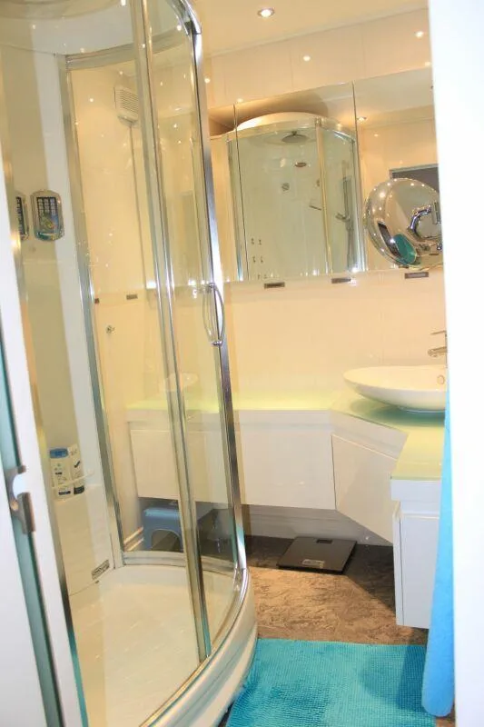 Grosszügige 4.5-Zimmerwohnung mit Aussicht – Foto 10 von 15