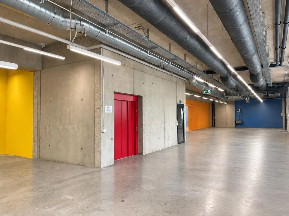 Grosszügige EG-Fläche für Produktion und Lager - 1’880 m² in Herznach! – foto 6 di 14