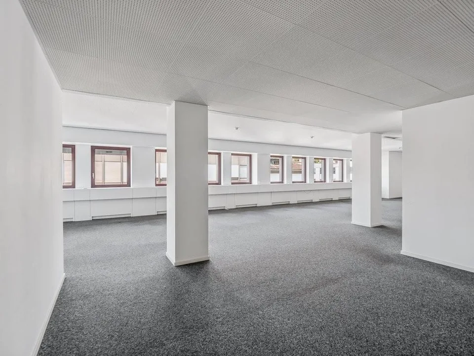 Spazi ufficio luminosi in posizione centrale a Locarno – Foto 9 von 10