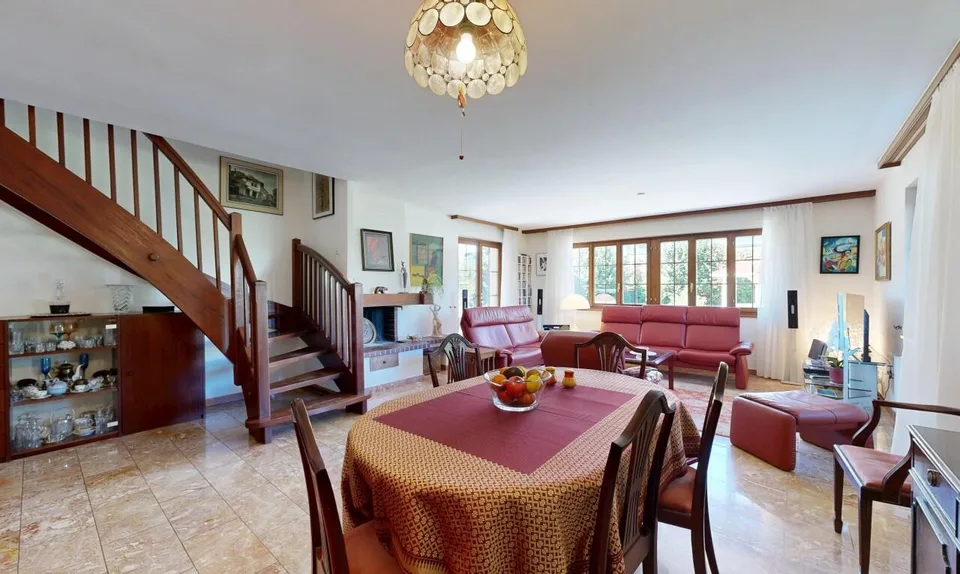 6.5 Zimmer Einfamilienhaus in Corminboeuf – Foto 7 von 11