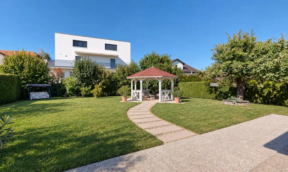 6.5 Zimmer Einfamilienhaus in Corminboeuf – Foto 4 von 11