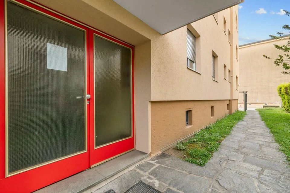 Mehrfamilienhaus mit 12 Wohnungen - Attraktive Rendite von 4,5 % – photo 11 of 12