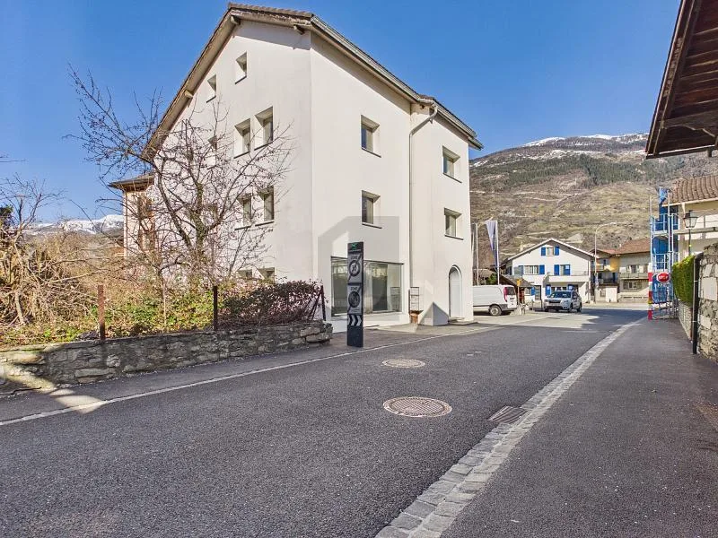 CHARMANT UND ZENTRAL, MIT INVESTITONSPOTENZIAL – foto 2 di 6