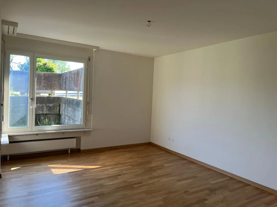 Grosse 3 1/2-Zimmer-Terrassenwohnung – photo 2 sur 7