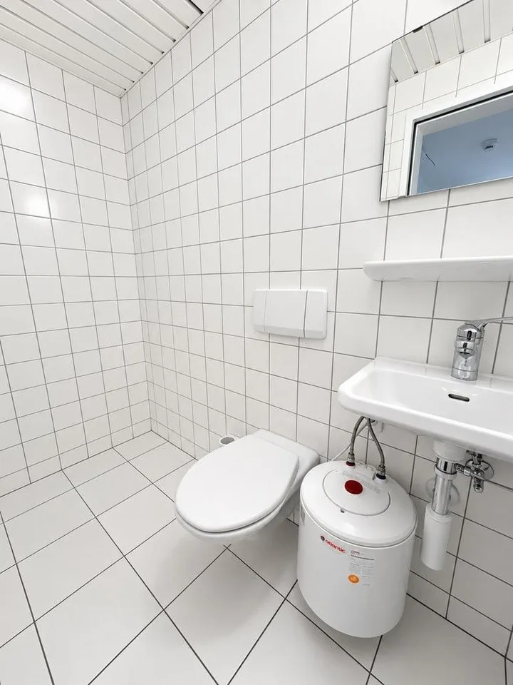 Ladenfläche Nähe Stadtzentrum zu vermieten – photo 8 sur 9