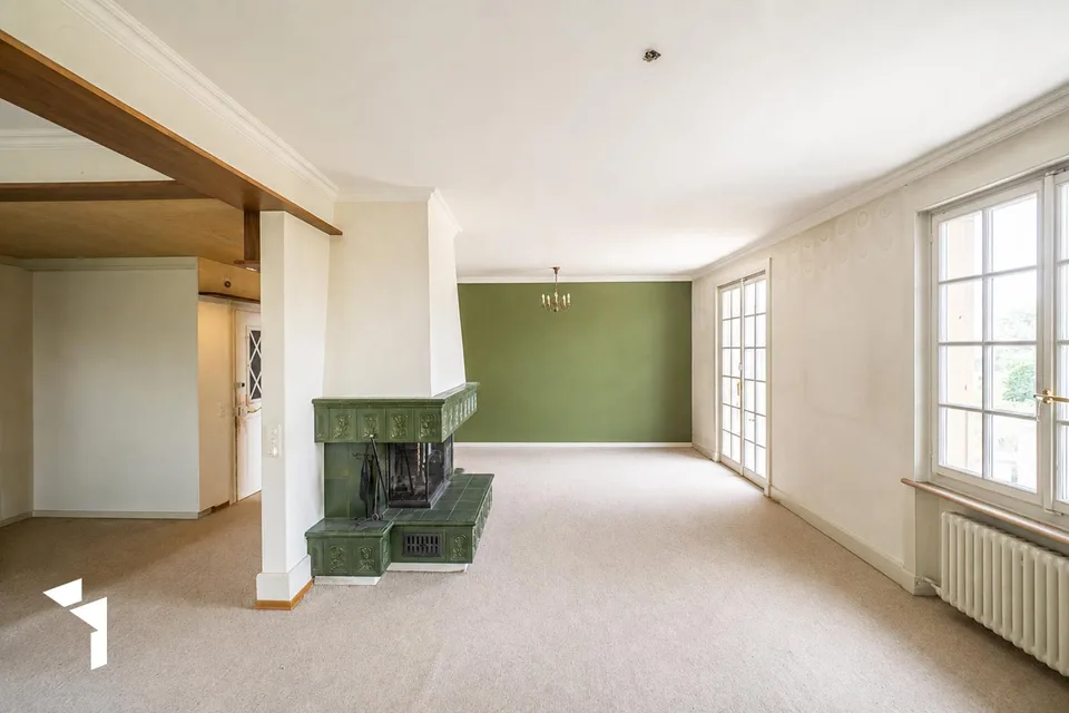 Grosszügige 7.5-Zimmer-Villa mit Panoramasicht – Foto 4 von 17