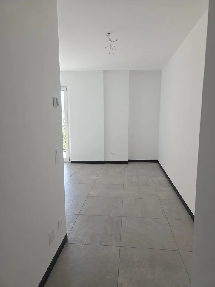 Appartamento in affitto in zona tranquilla – foto 4 di 14