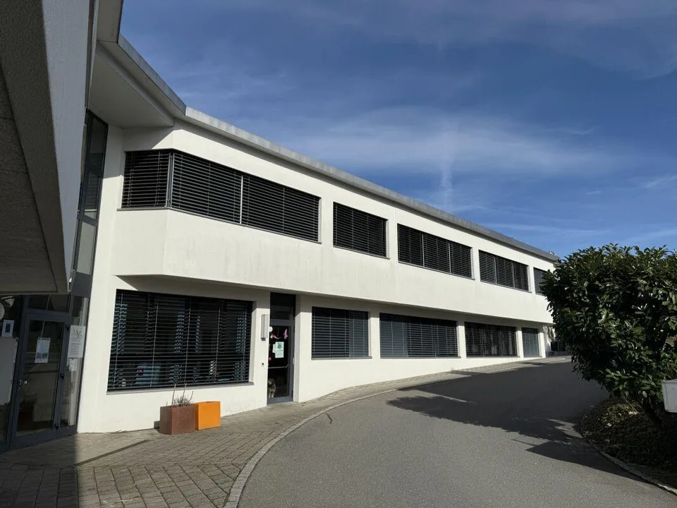 Vielseitige Nutzungsmöglichkeit an zentralem Standort! – Foto 8 von 8