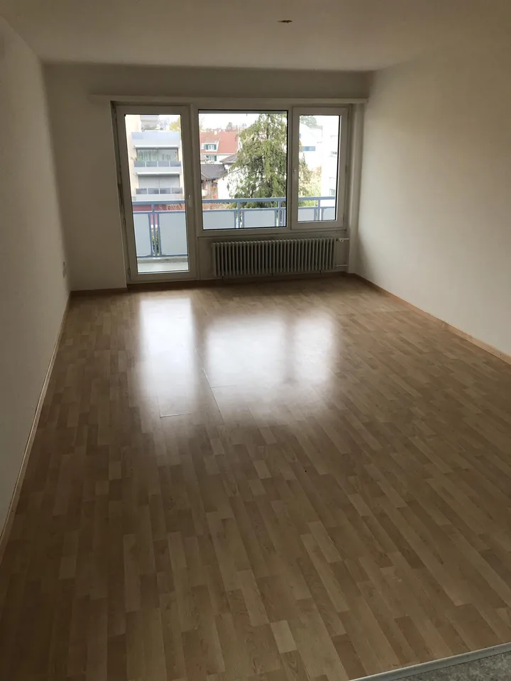 2 1/2-Zimmerwohnung – photo 2 of 6