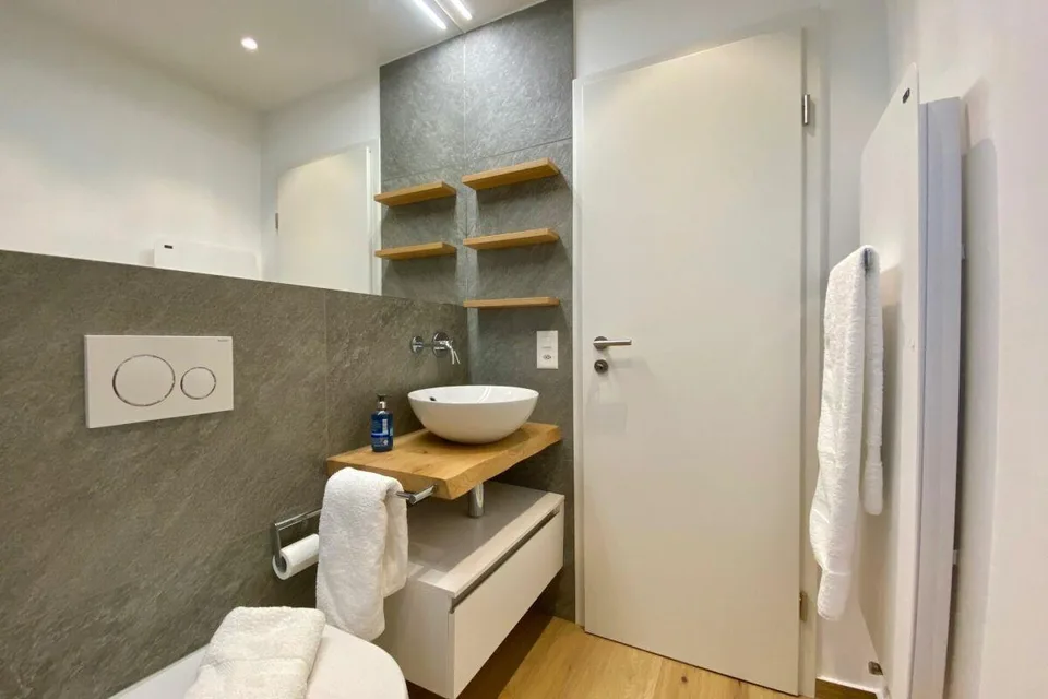 Elegantes "Pied a terre" in sonniger Ruhelage - ideal für ÖV Nutzer – Foto 10 von 29