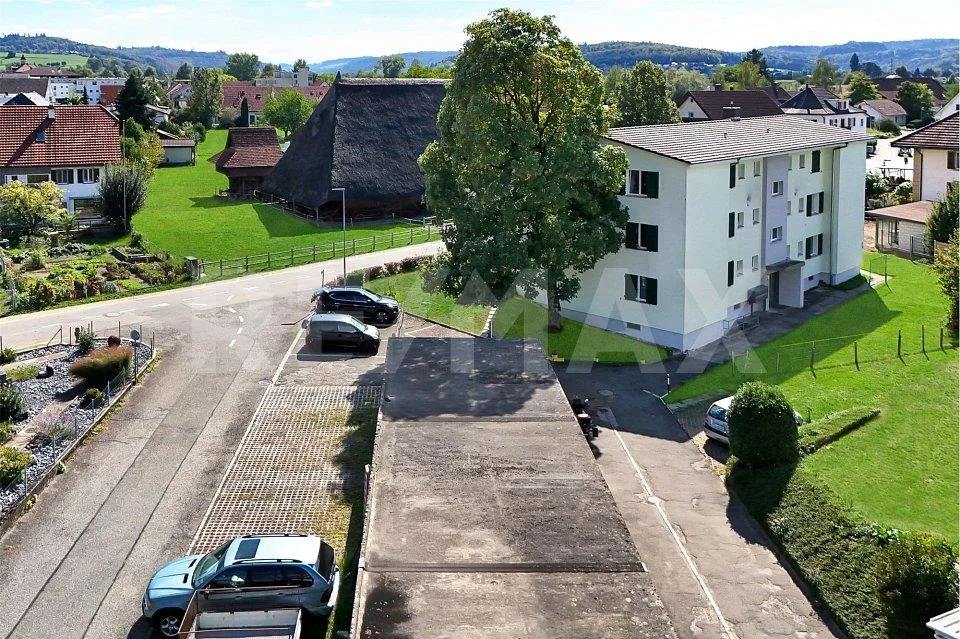 Gepflegtes Mehrfamilienhaus mit drei 2½ und sechs 3½ Zimmer Wohnungen – photo 6 sur 10