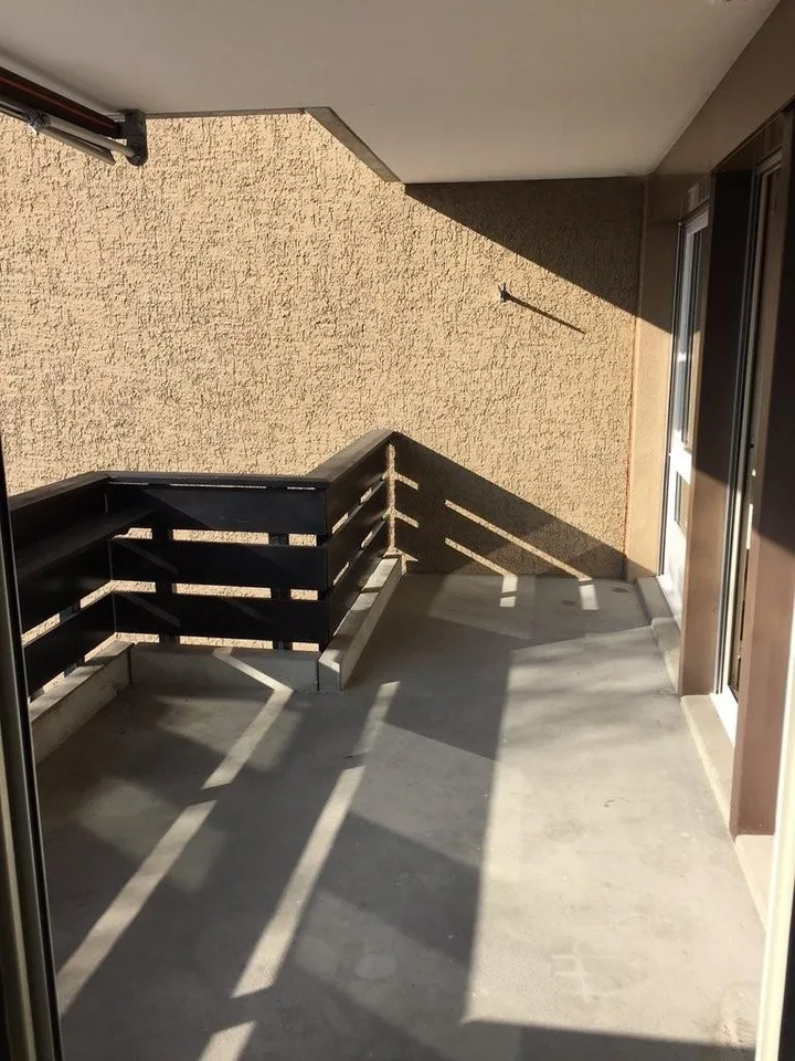 4 1/2-room apartment with two balconies – photo 6 of 8