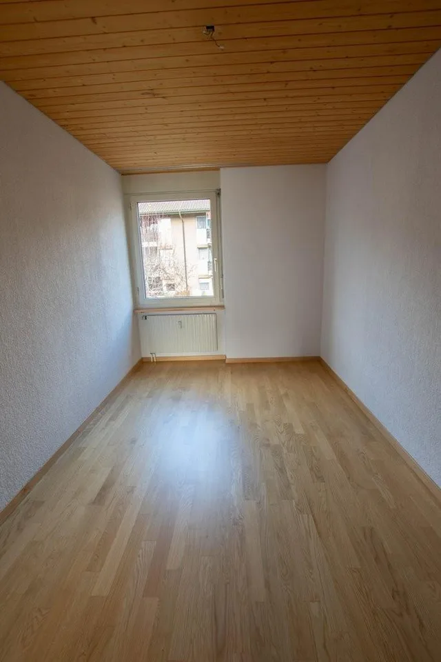 4 1/2-room apartment with two balconies – photo 5 of 8