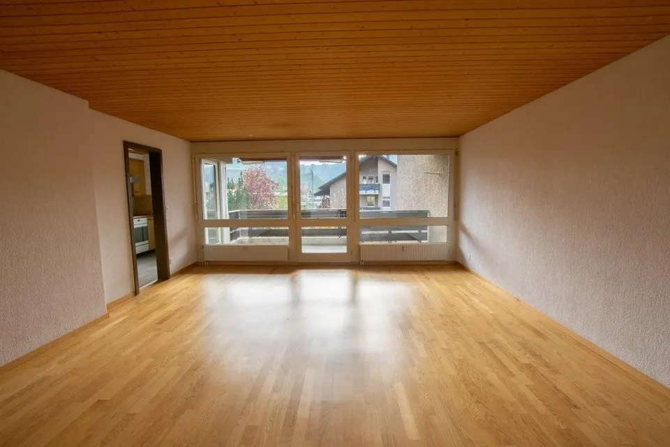 4 1/2-room apartment with two balconies – photo 2 of 8