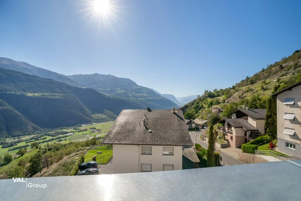3.5-Zimmer-Attikawohnung - Modern wohnen über den Dächern von Ausserberg – Foto 5 von 7