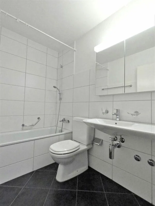Stadtnah wohnen - Ihre neue 2.5-Zimmerwohnung! – photo 7 sur 8