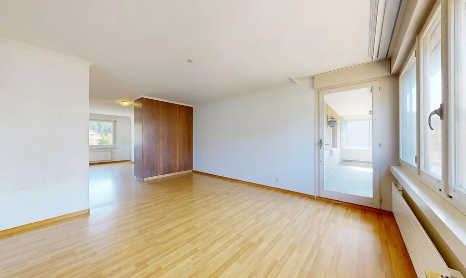 Appartamento di 4,5 locali con grande potenziale in una zona tranquilla – foto 2 di 11