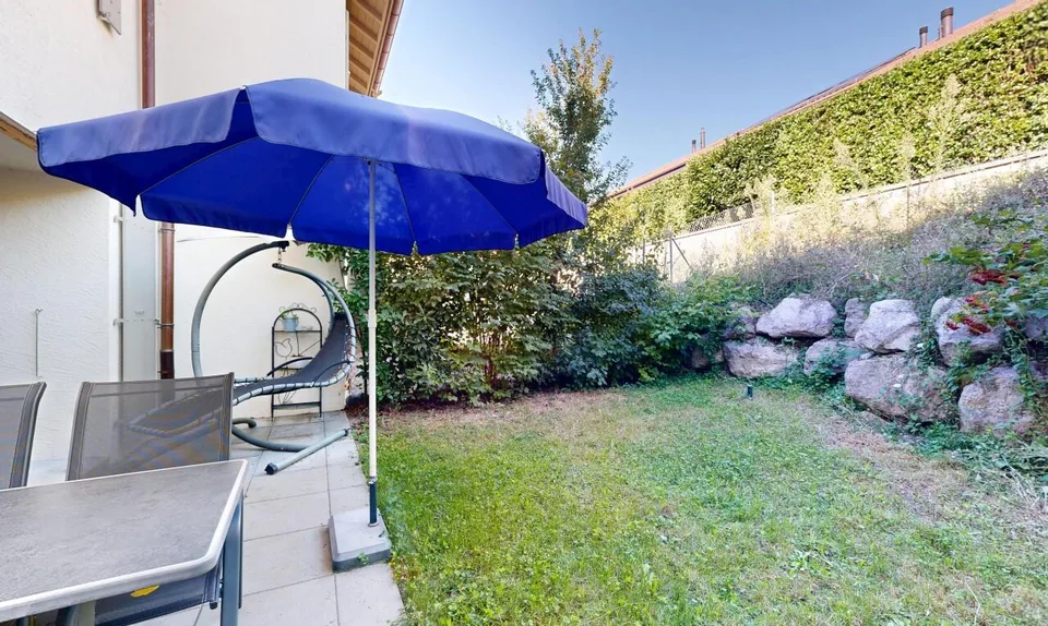 Semi-detached family house in Bernex with garden and beautiful volumes – photo 7 of 13