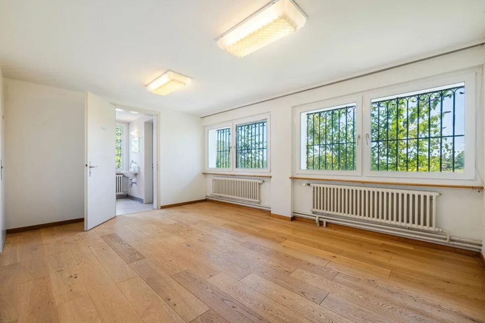 Viel Platz für Familie, Gäste, Kleingewerbe oder Vermietung. Charak... – Foto 7 von 8