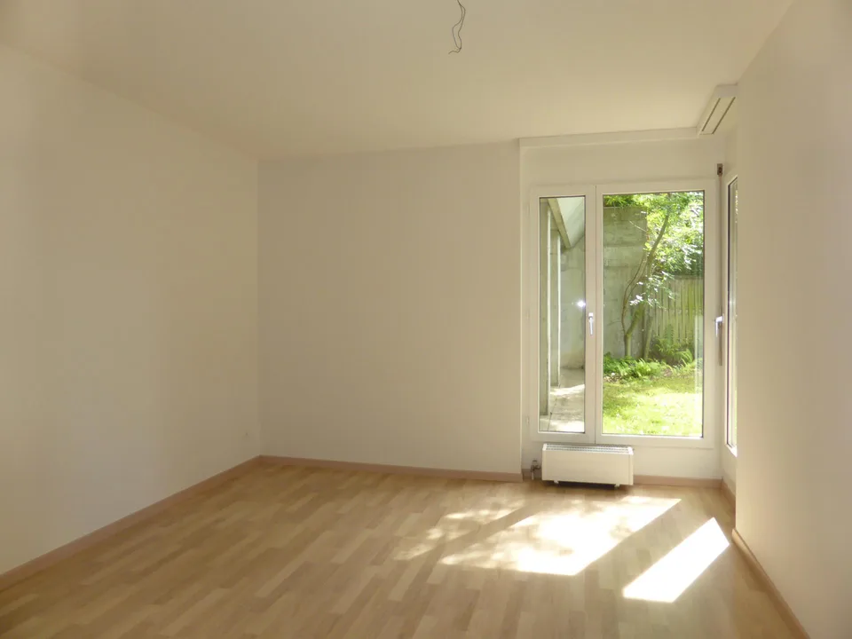 renovierte 2.5 Zimmerwohnung im Grünen – foto 6 di 9