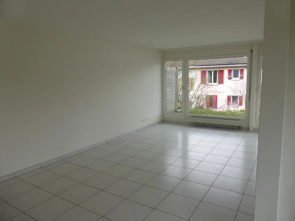 Renovierte 2.5 Zimmerwohnung im Grünen – photo 9 of 9