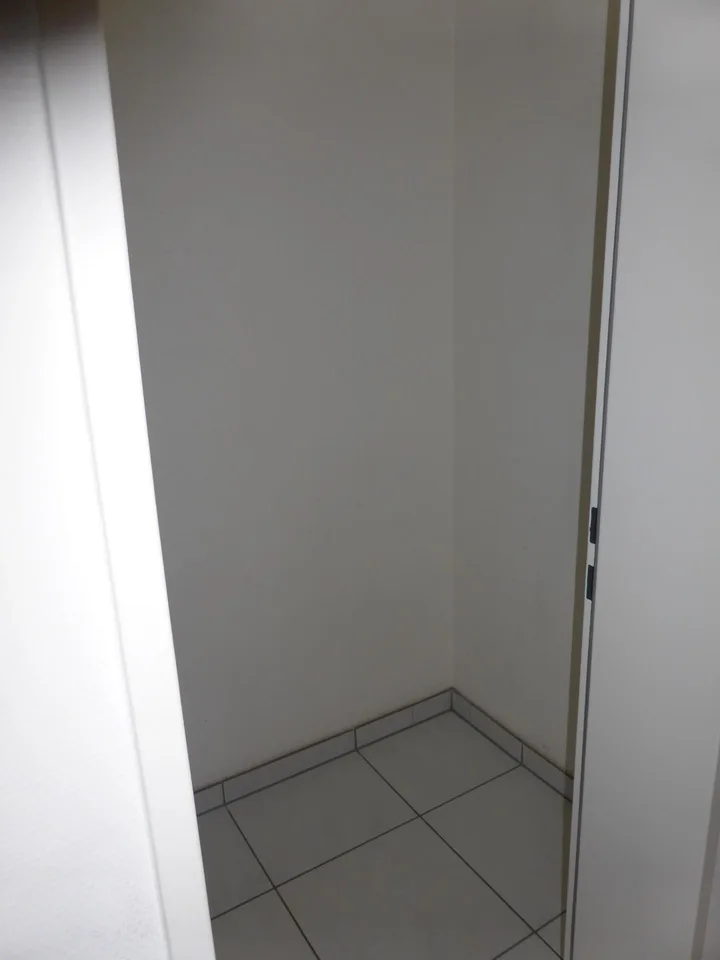 Renovierte 2.5 Zimmerwohnung im Grünen – photo 6 of 9
