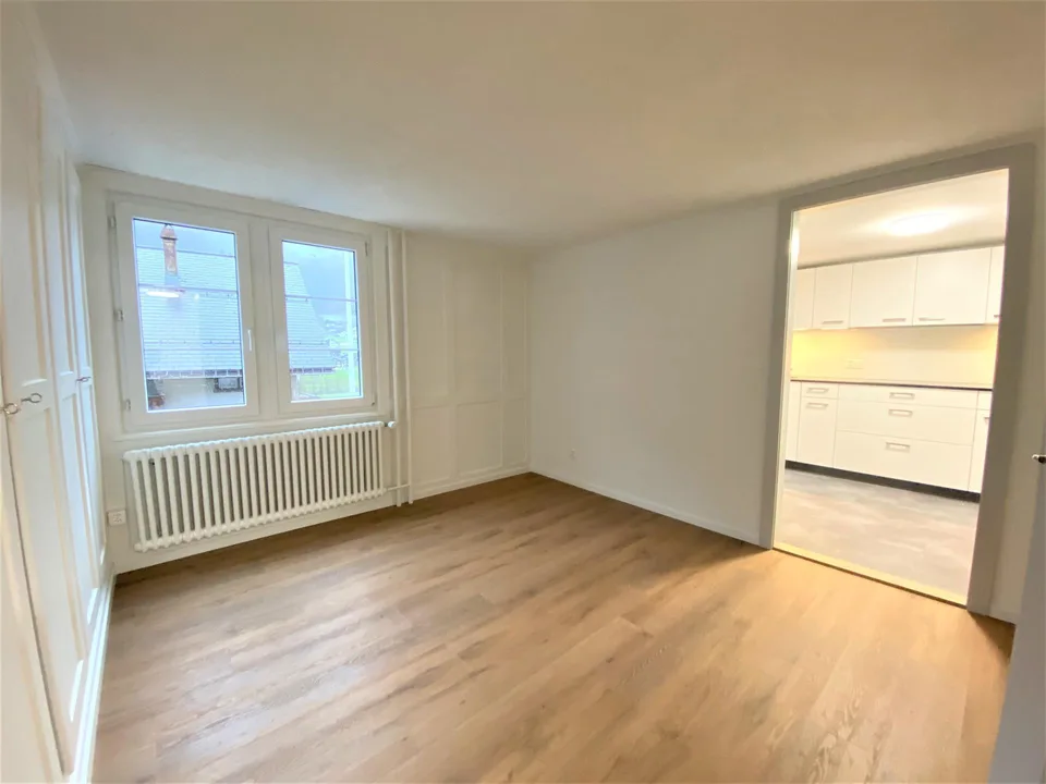 Helle, sehr schön sanierte Wohnung – Foto 3 von 9