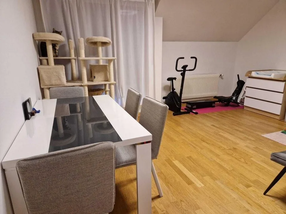 Dachwohnung mit Charme in Niederscherli – Foto 7 von 8