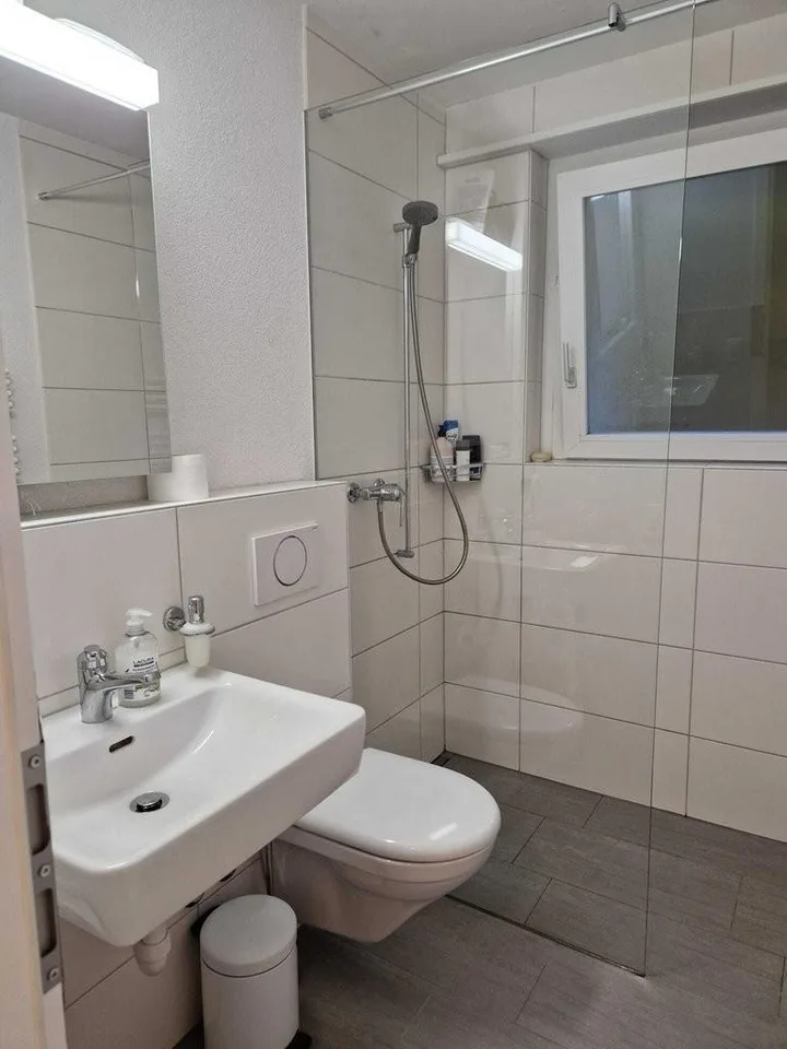 Dachwohnung mit Charme in Niederscherli – Foto 4 von 8
