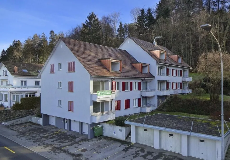 Dachwohnung mit Charme in Niederscherli – Foto 3 von 8