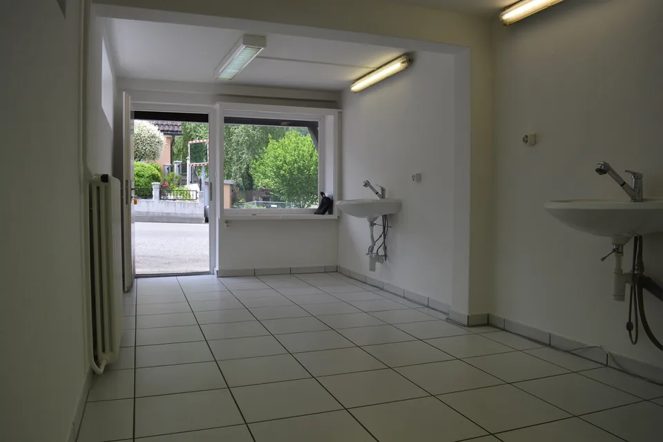 Gewerberaum zu vermieten – photo 3 of 5