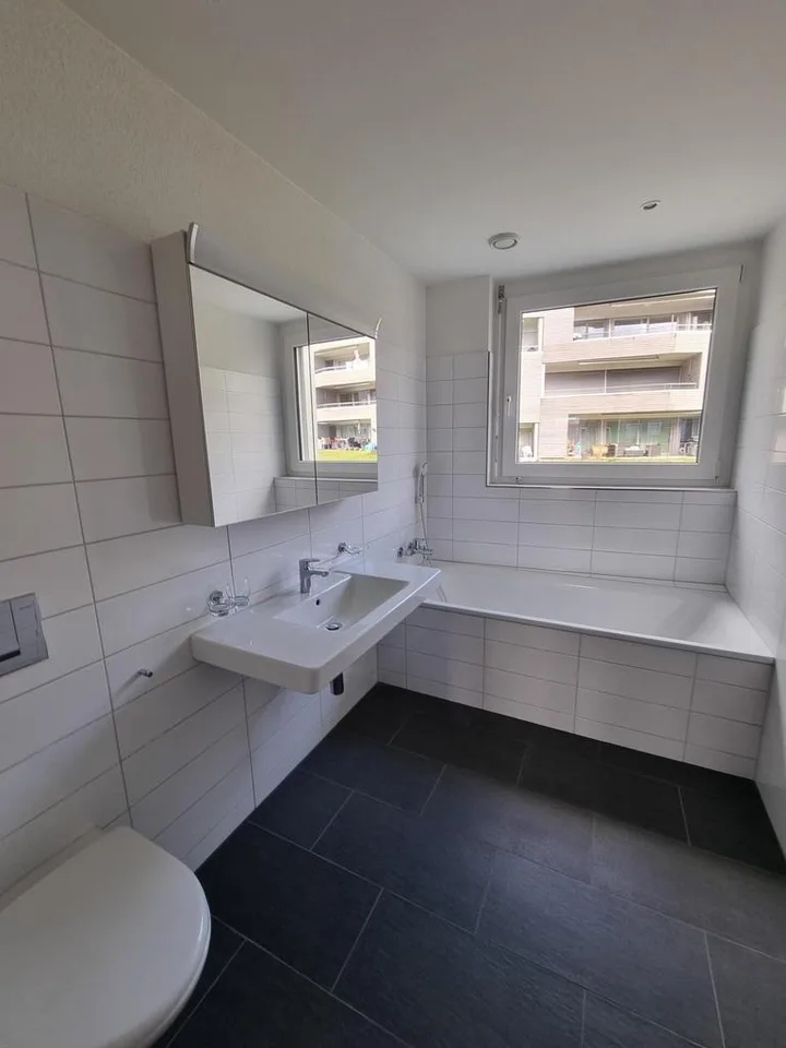 Il tuo appartamento moderno di 3,5 locali ad Aarau Rohr! – foto 9 di 12